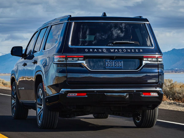 2022 Grand Wagoneer Rear Angle